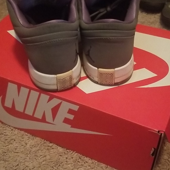 Shoes - Picture 3 of 5